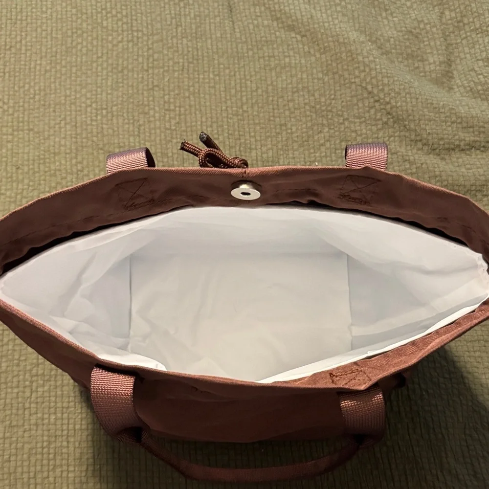 Modern Picnic Lunch Bag - Picture 3 of 4